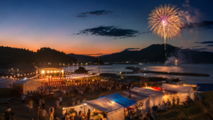 海辺の夏祭りと花火をイメージしたオリジナル画像